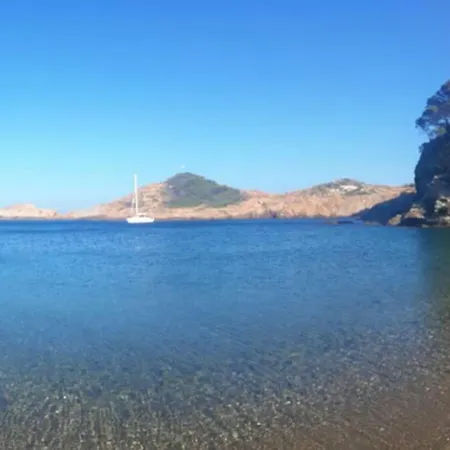 Con Vistas Alas Islas Medas * Χιρόνα